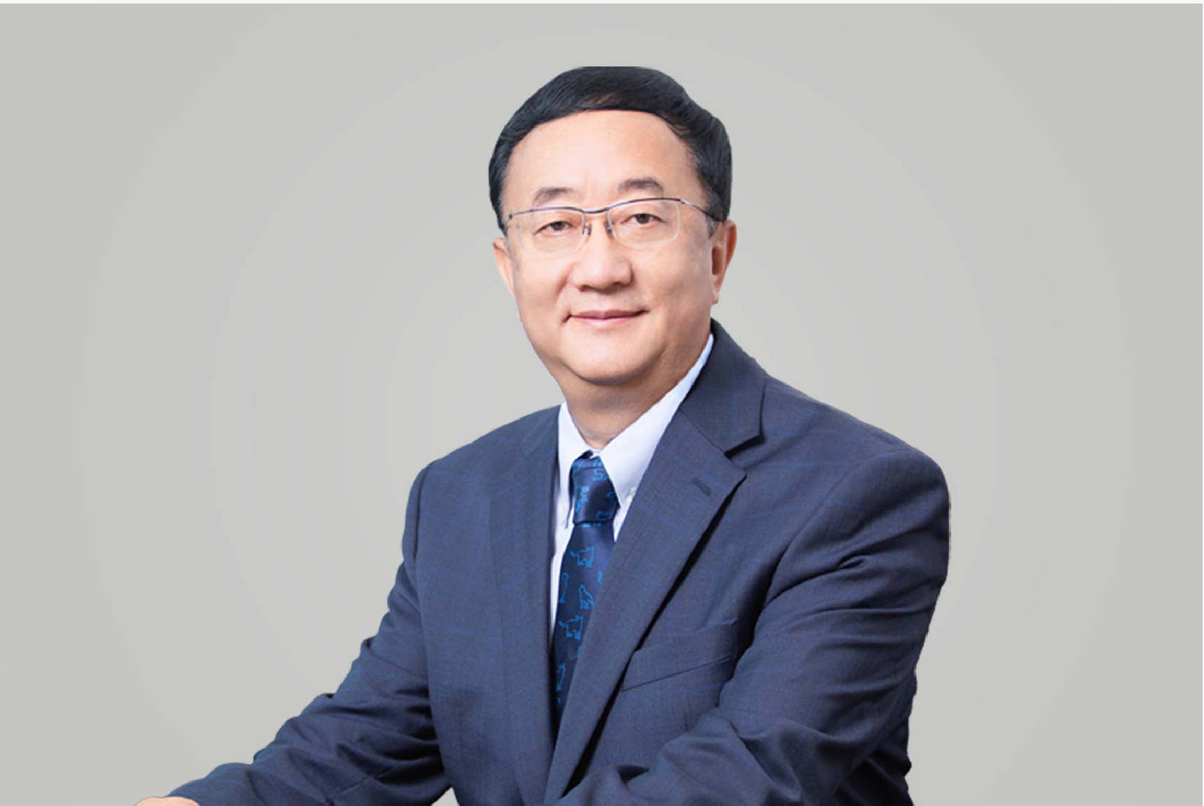 Dr. SHIHAINING
